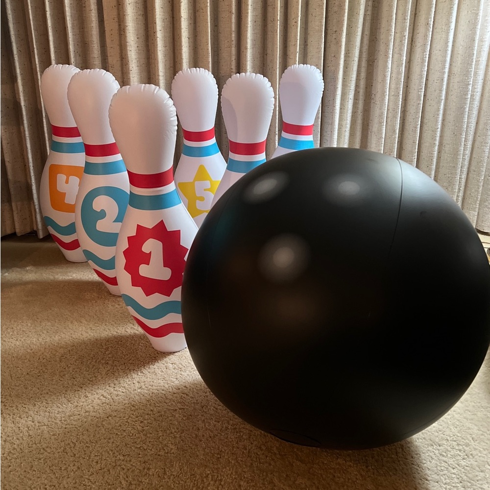 Giant Inflatable Bowling Pins and Ball set